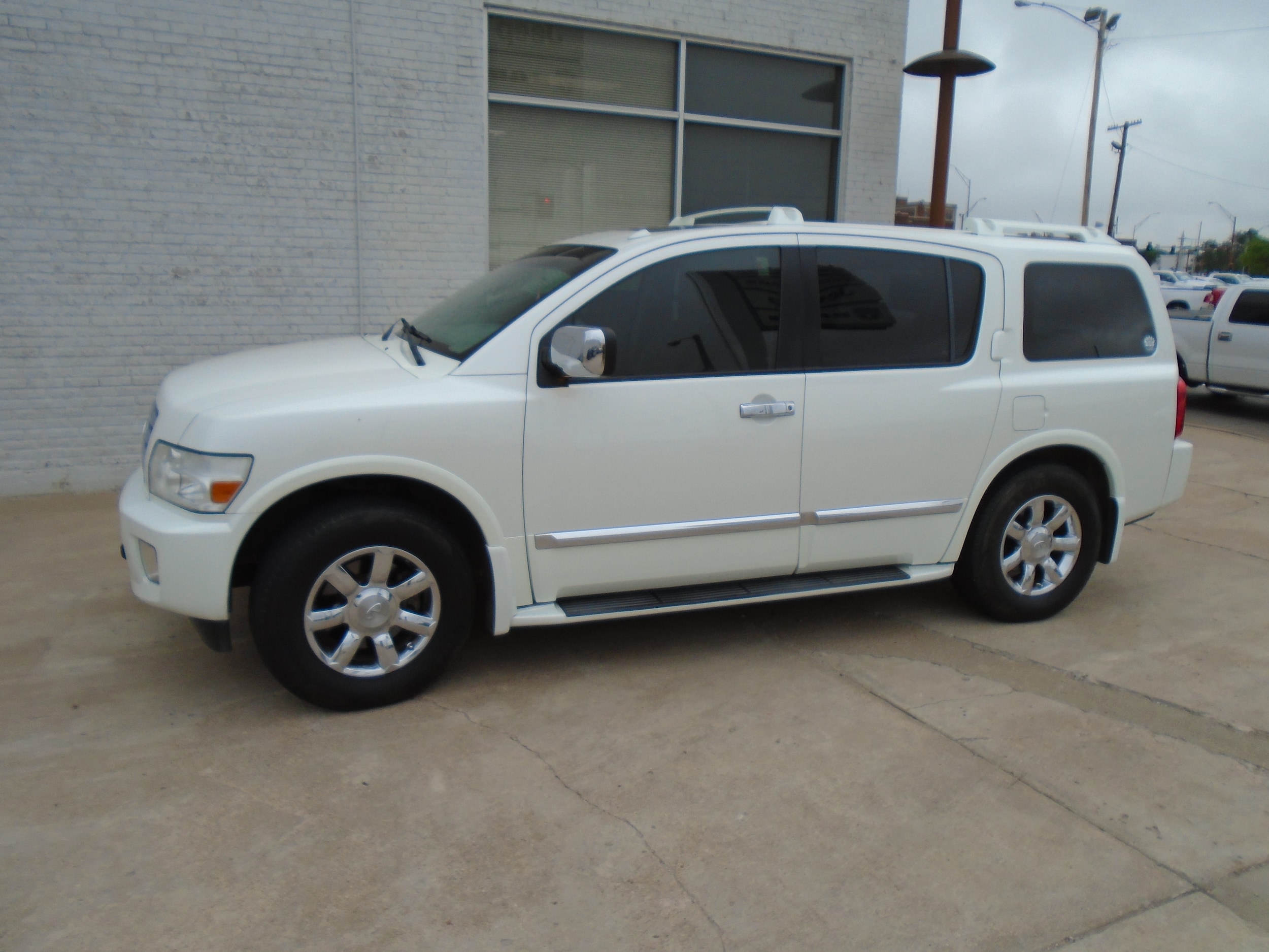2007 Infiniti QX56 Base