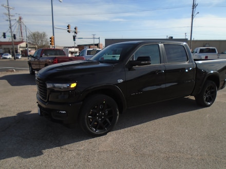 2026 Ram 1500 LARAMIE CREW CAB 4X4 5'7 BOX Pickup