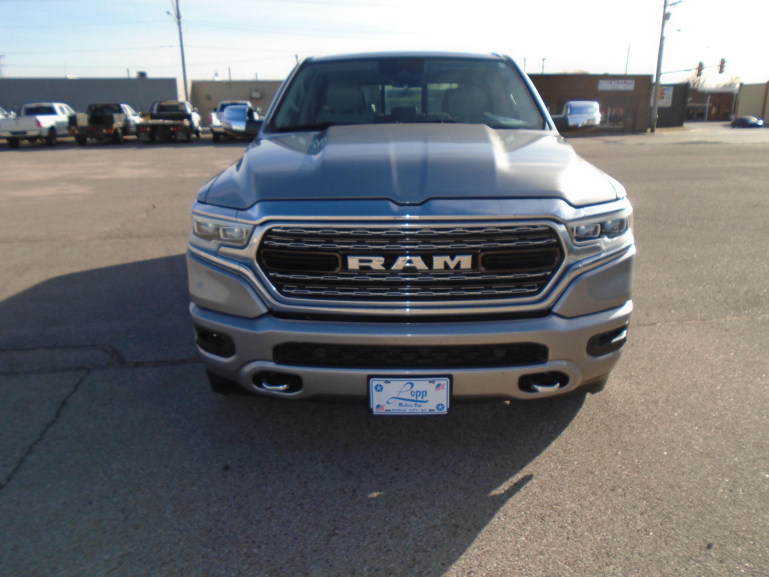 2024 RAM 1500 Limited 4x4 Crew Cab 5'7's photo