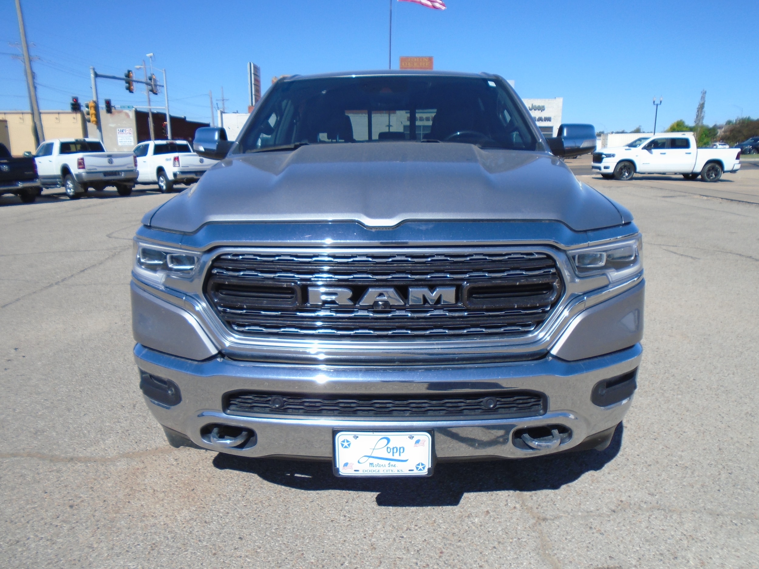 2022 RAM 1500 Limited 4x4 Crew Cab 5'7's photo