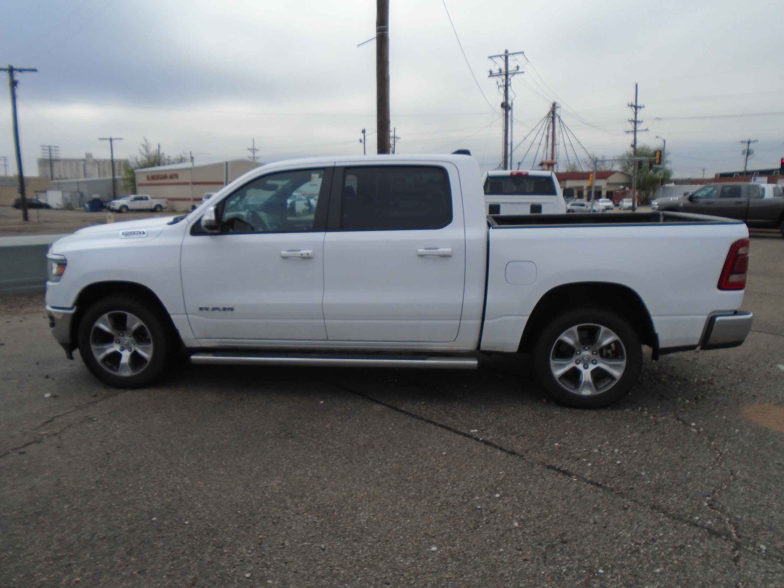 2023 RAM 1500 Laramie 4x4 Crew Cab 5'7's photo