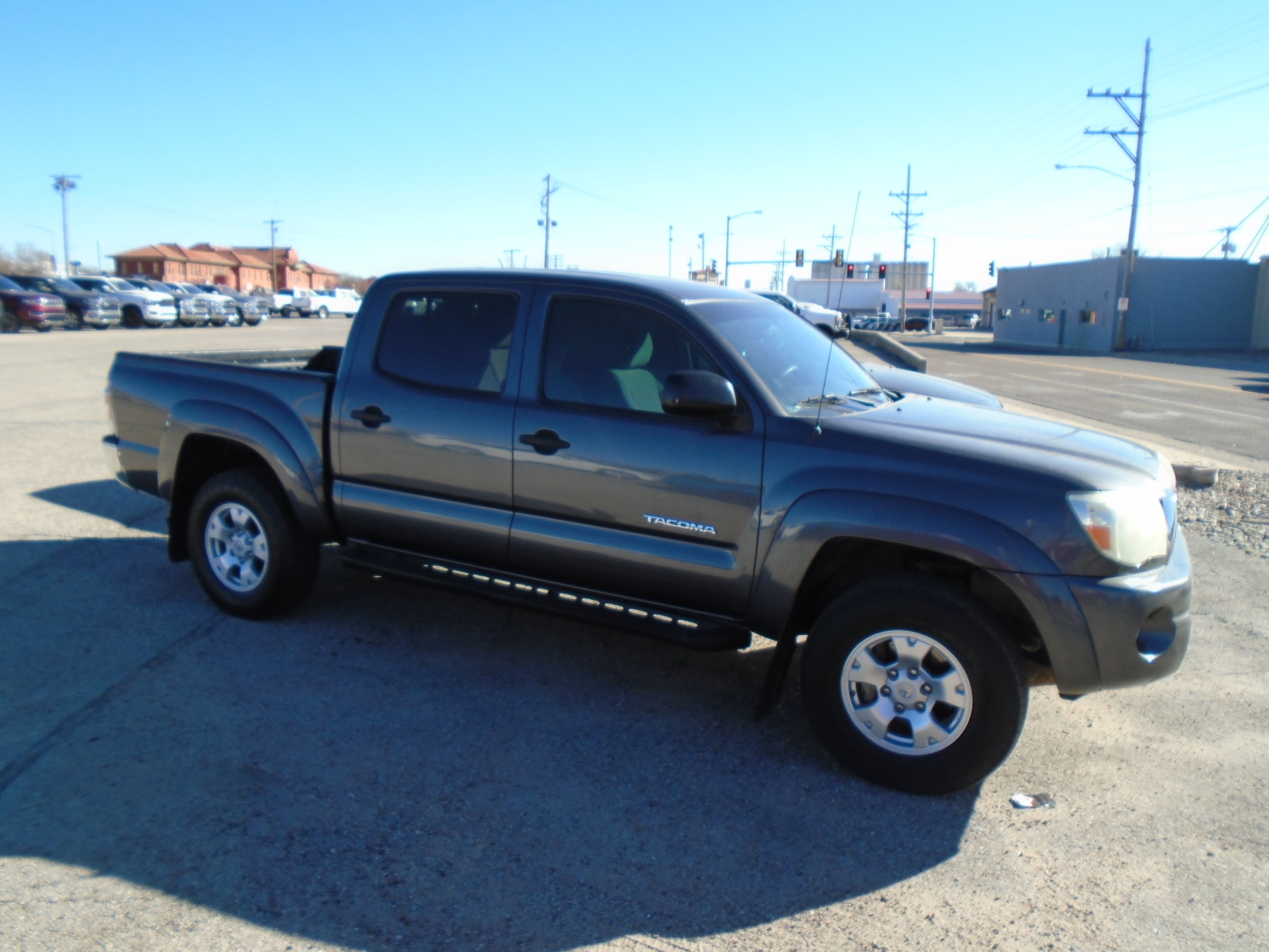 Used 2010 Toyota Tacoma PreRunner with VIN 5TEJU4GN6AZ731521 for sale in Dodge City, KS