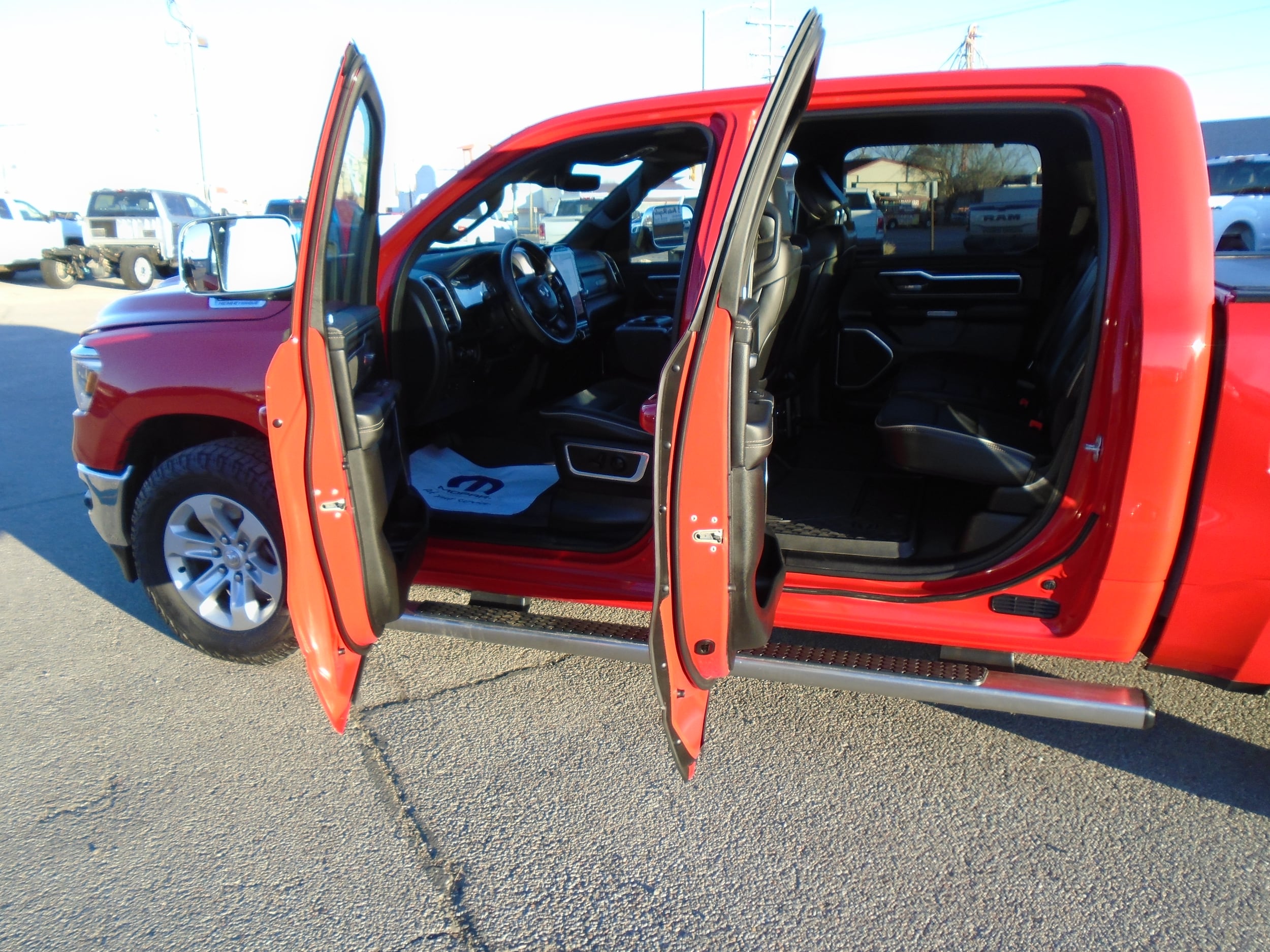 2023 RAM Ram 1500 Pickup Laramie - Photo 11
