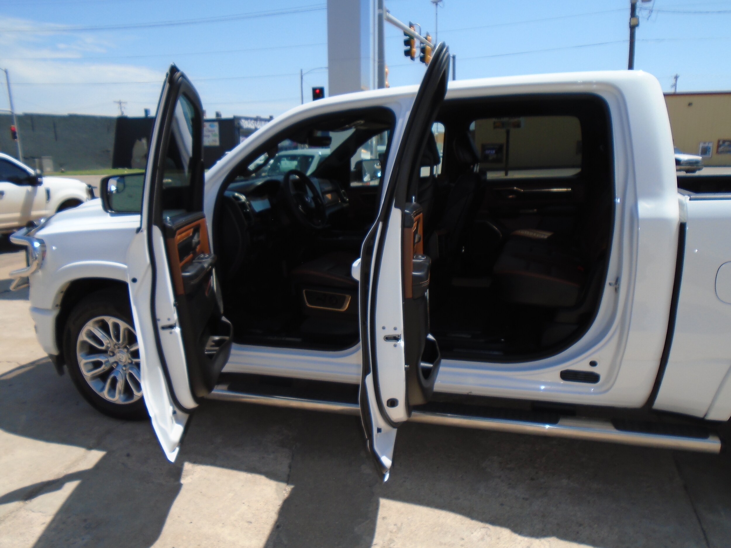 2023 RAM Ram 1500 Pickup Longhorn - Photo 13