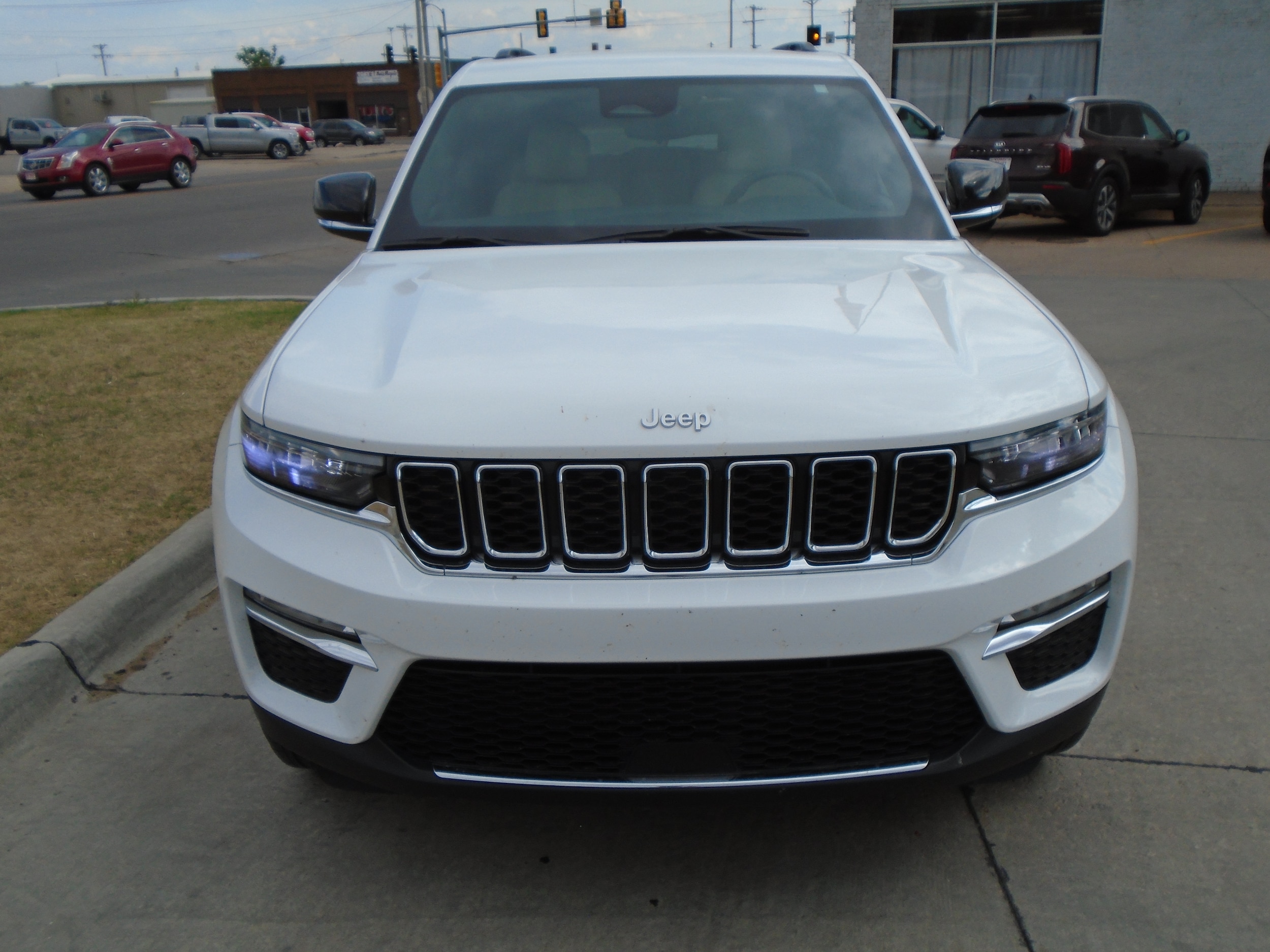 2024 Jeep Grand Cherokee Limited 4x4's photo