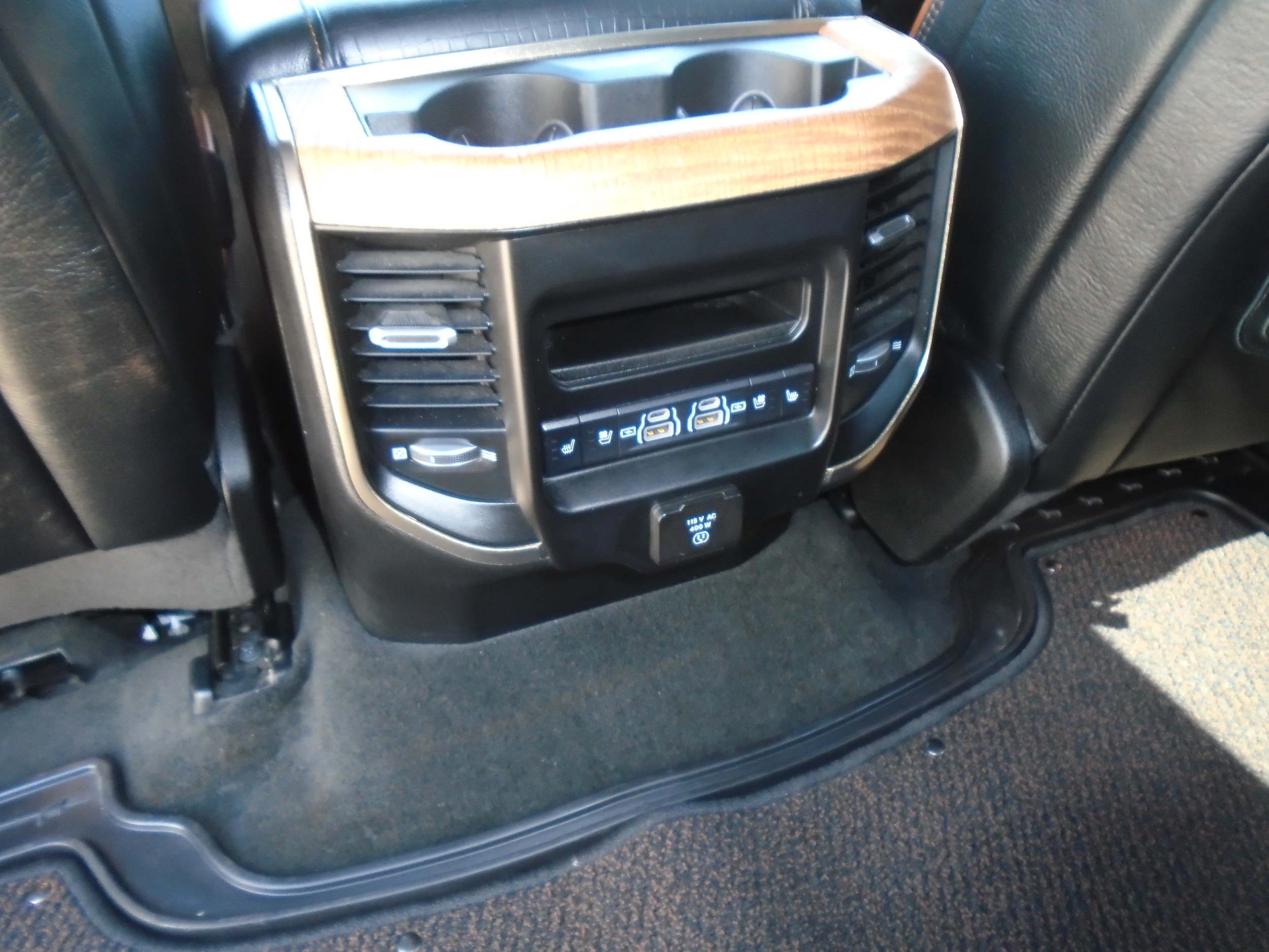2023 RAM Ram 1500 Pickup Longhorn - Photo 16