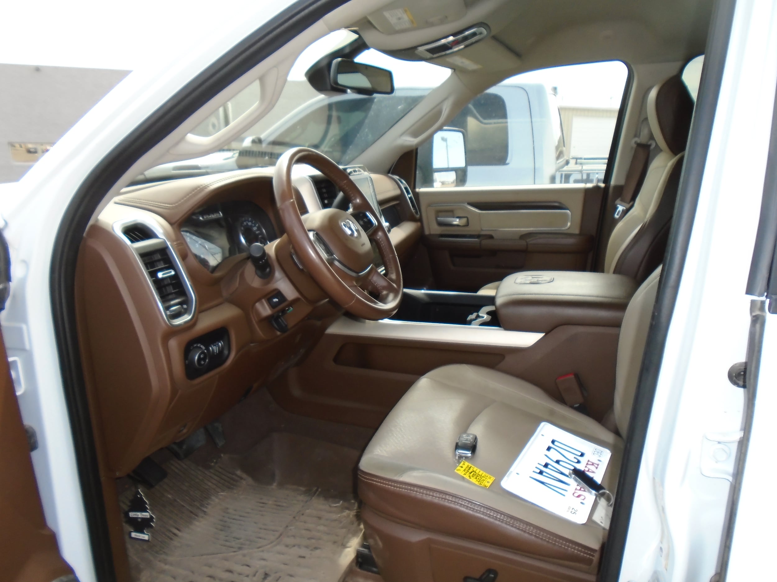 Used 2023 RAM Ram 2500 Pickup Laramie with VIN 3C6UR5NL2PG506675 for sale in Dodge City, KS