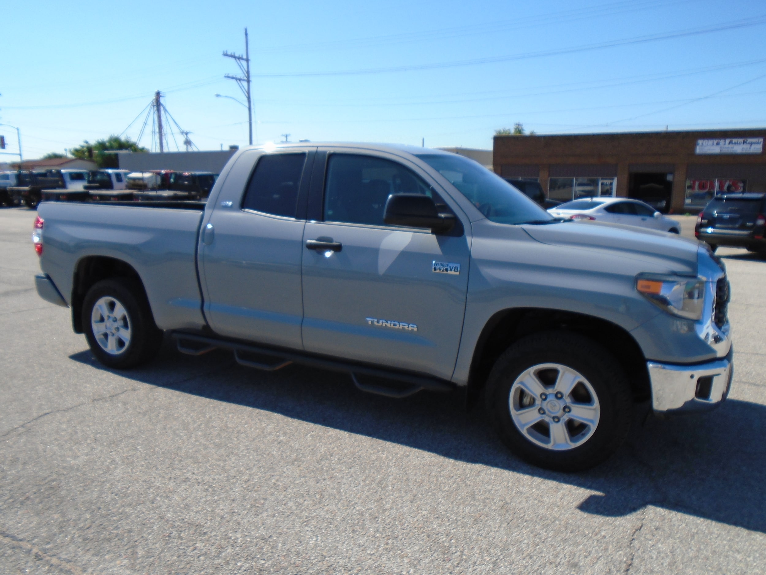 Used 2021 Toyota Tundra SR5 with VIN 5TFUY5F19MX005962 for sale in Dodge City, KS