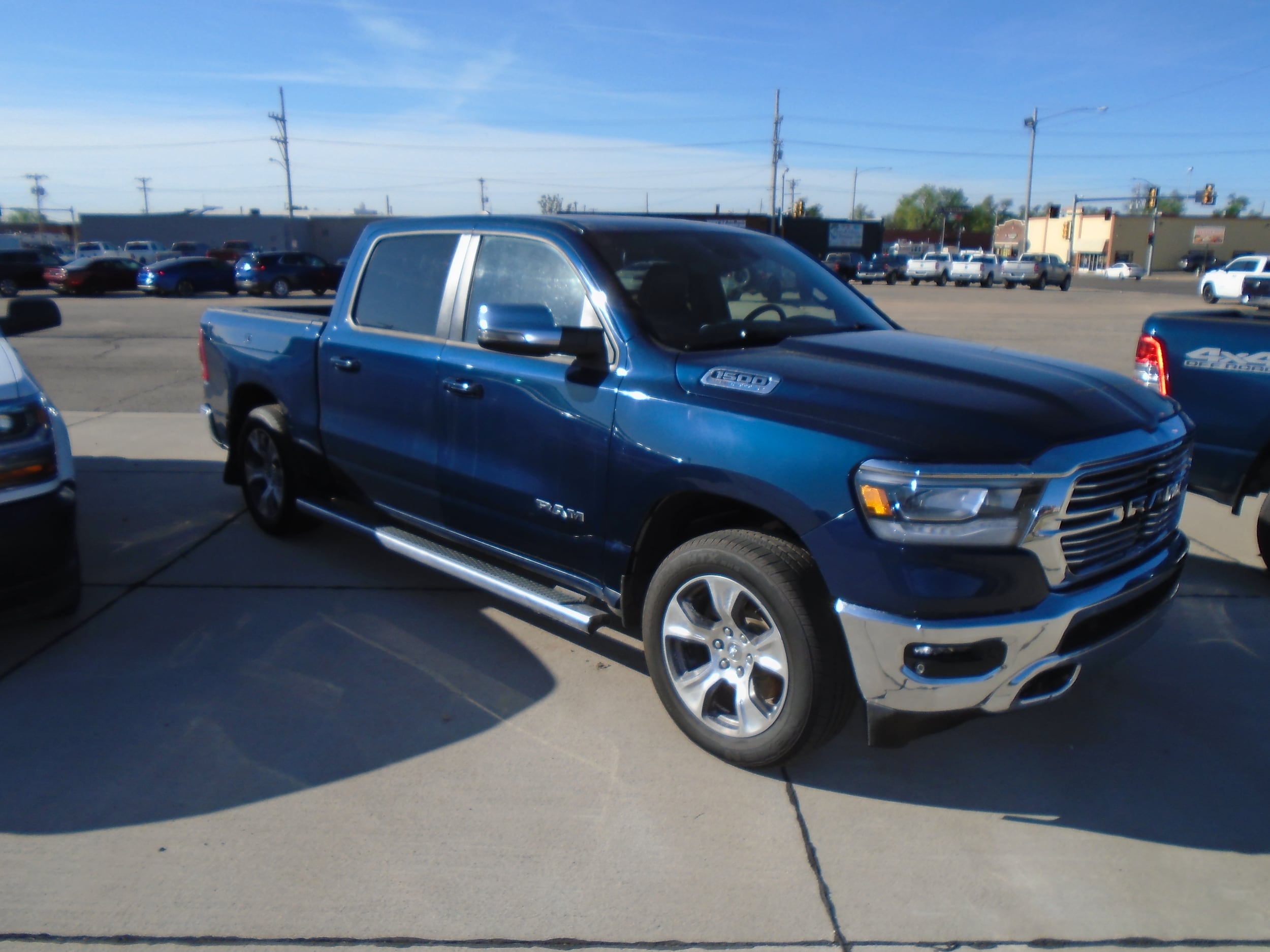 2024 RAM 1500 Laramie 4x4 Crew Cab 5'7's photo