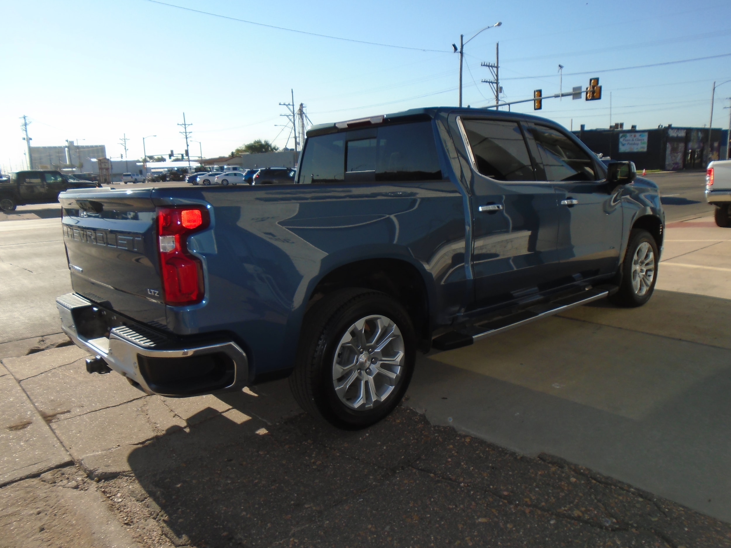 2024 Chevrolet Silverado 1500 LTZ