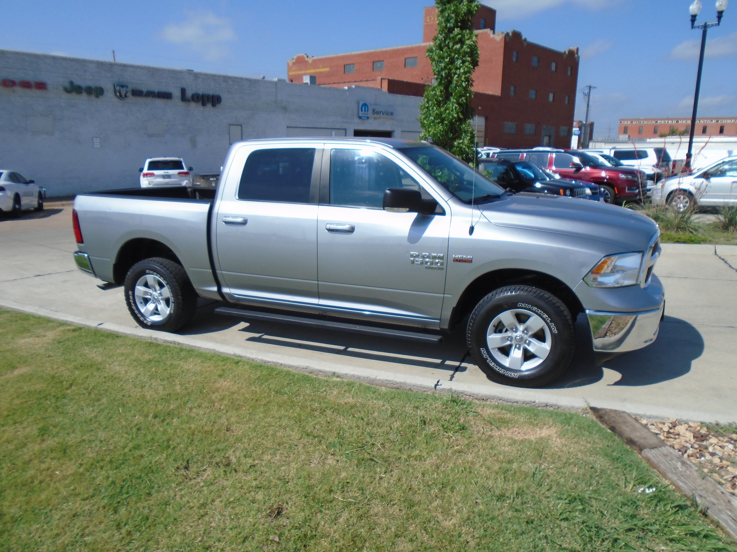 Used 2020 RAM Ram 1500 Classic Warlock with VIN 3C6RR7LT1LG152405 for sale in Dodge City, KS