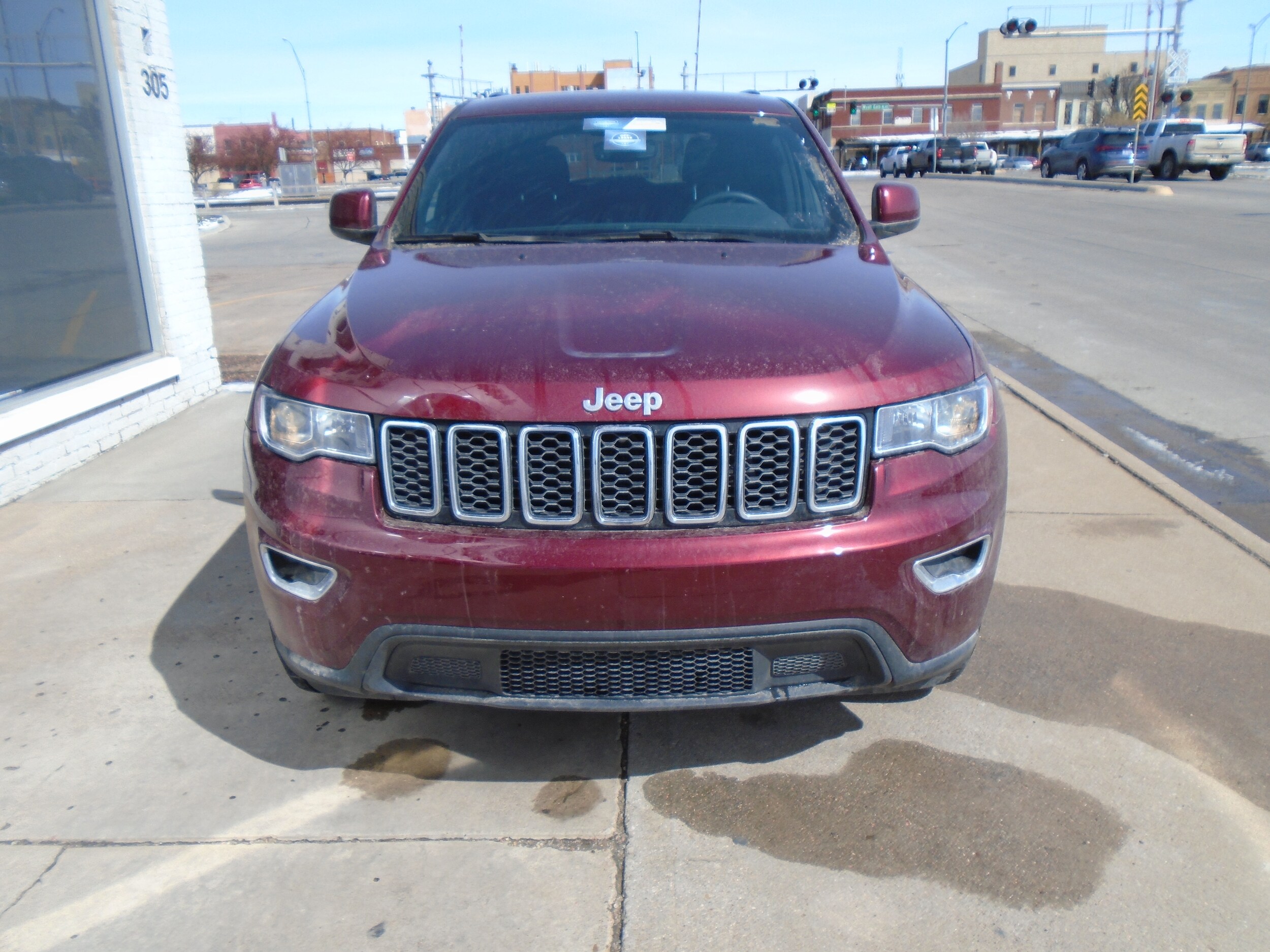 Used 2022 Jeep Grand Cherokee WK Laredo E with VIN 1C4RJFAG1NC113951 for sale in Dodge City, KS