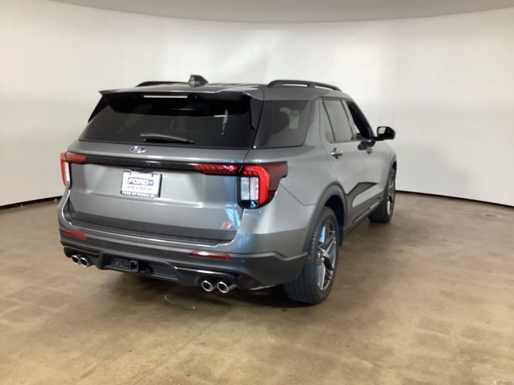 Used 2025 Ford Explorer ST SUV