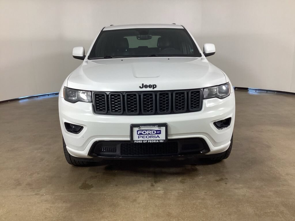 Used 2018 Jeep Grand Cherokee Laredo 4x4 SUV