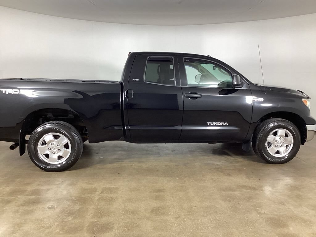 Used 2013 Toyota Tundra 4x4 V8 Truck
