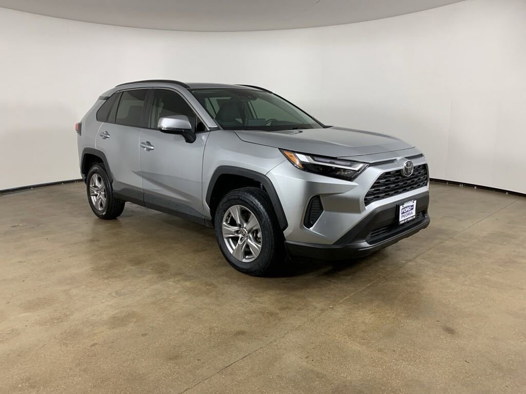 Used 2022 Toyota RAV4 XLE SUV