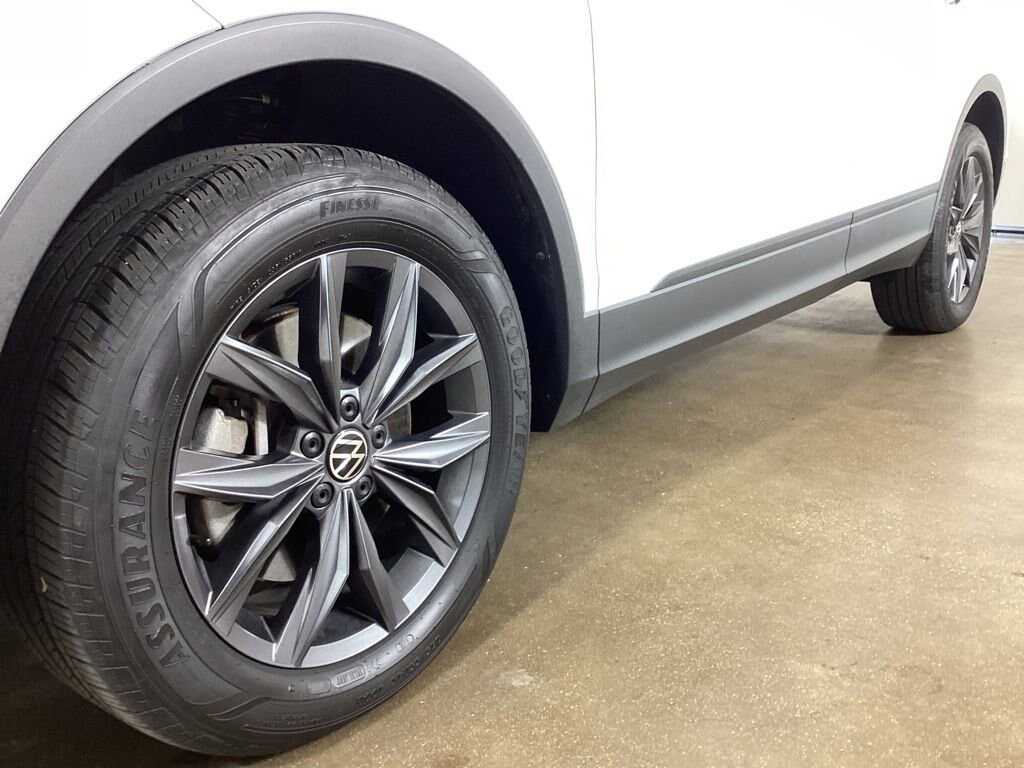 Used 2024 Volkswagen Tiguan 2.0T SE SUV