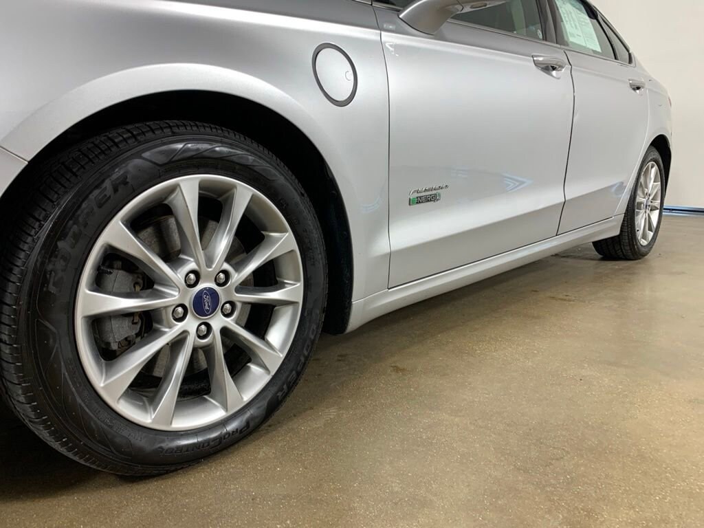 Used 2017 Ford Fusion Energi SE Luxury Sedan