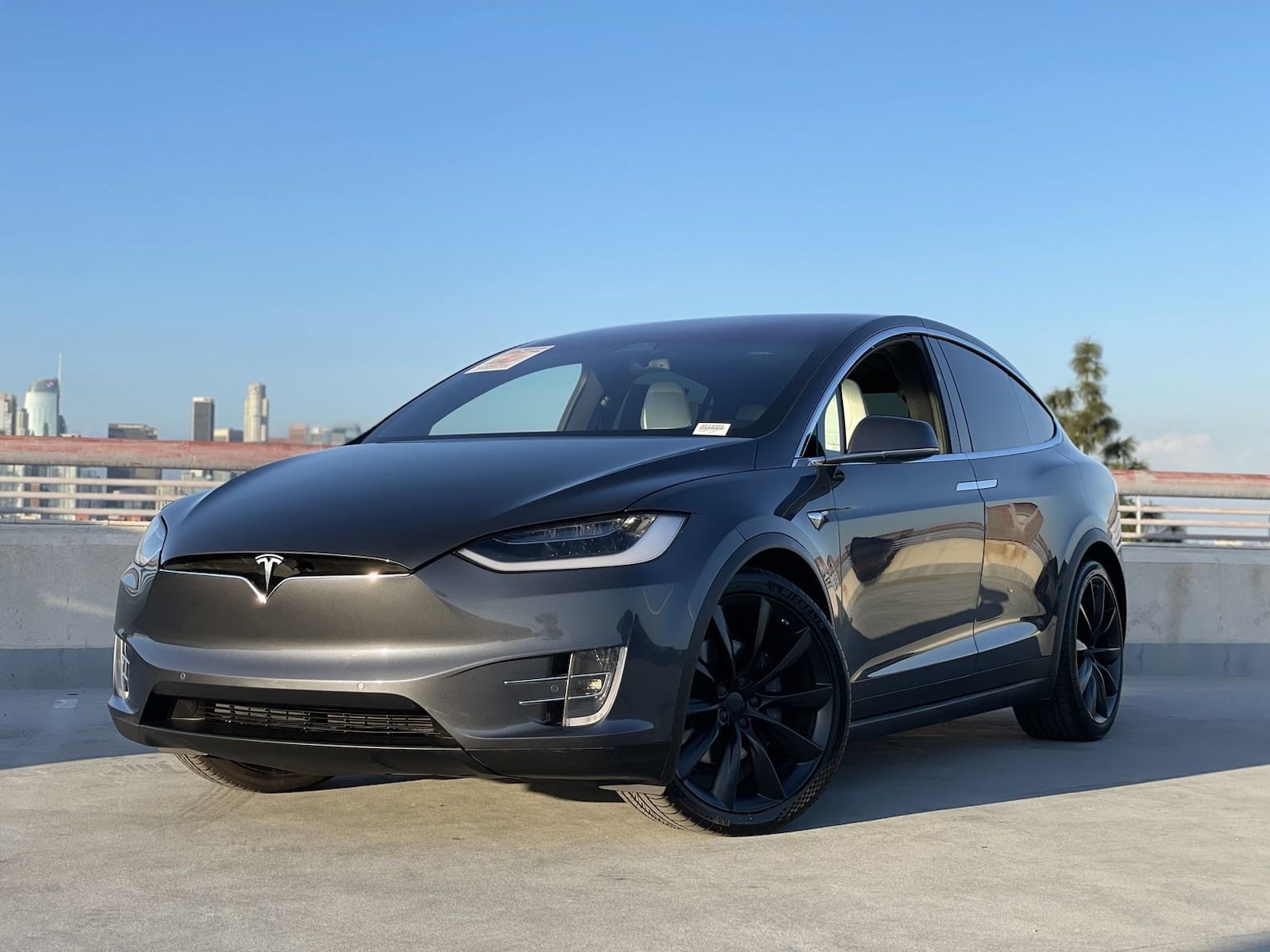 Used 2018 Tesla Model X 100D with VIN 5YJXCDE20JF123999 for sale in Los Angeles, CA