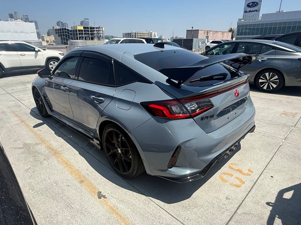 2025 Honda Civic Type R Hatchback photo 3