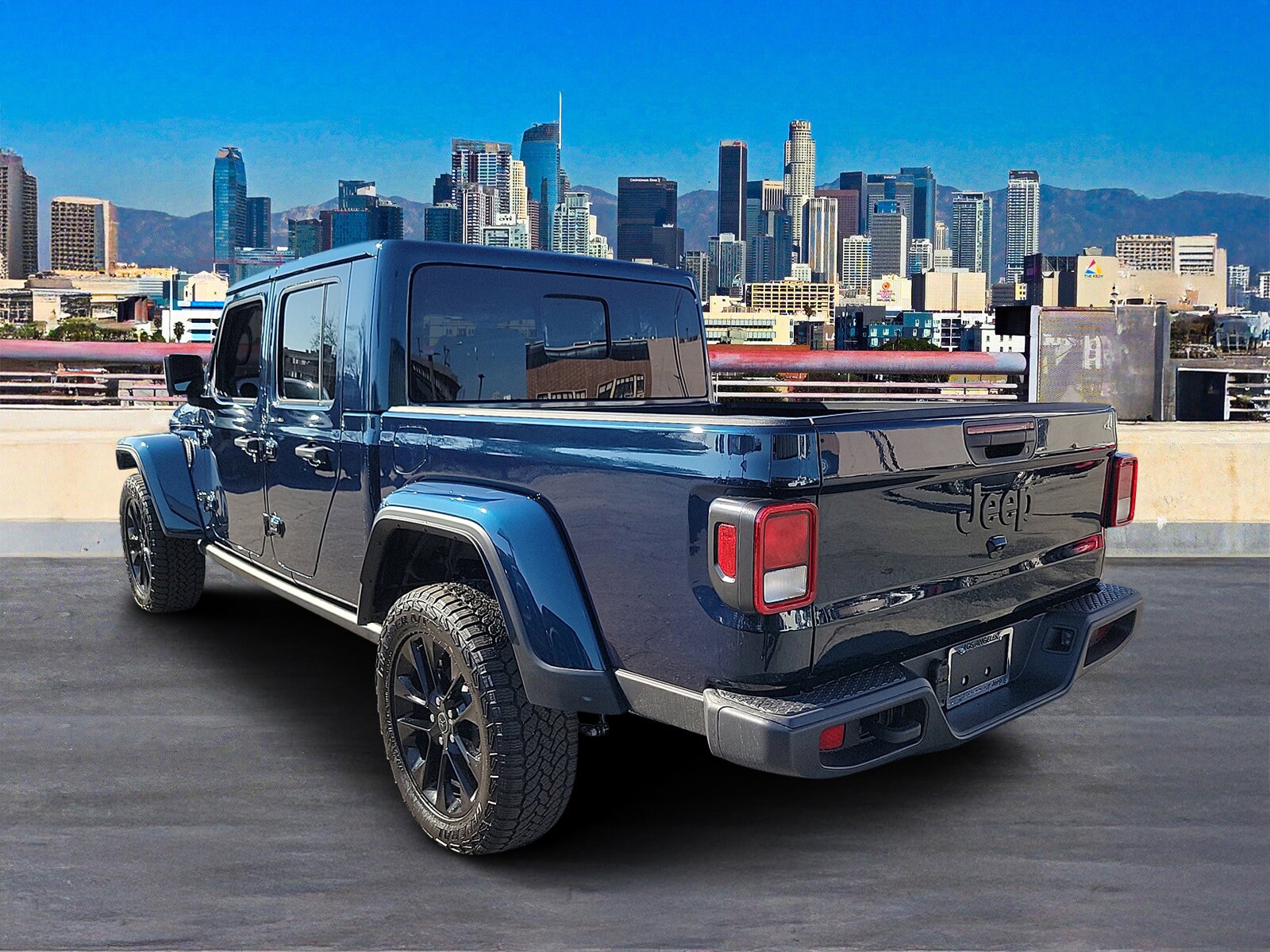 2025 Jeep Gladiator Sport photo 2
