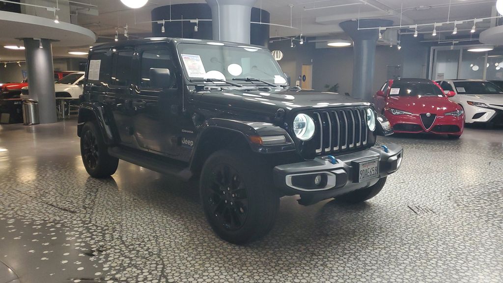 2023 Jeep Wrangler Sahara 4xe photo 3