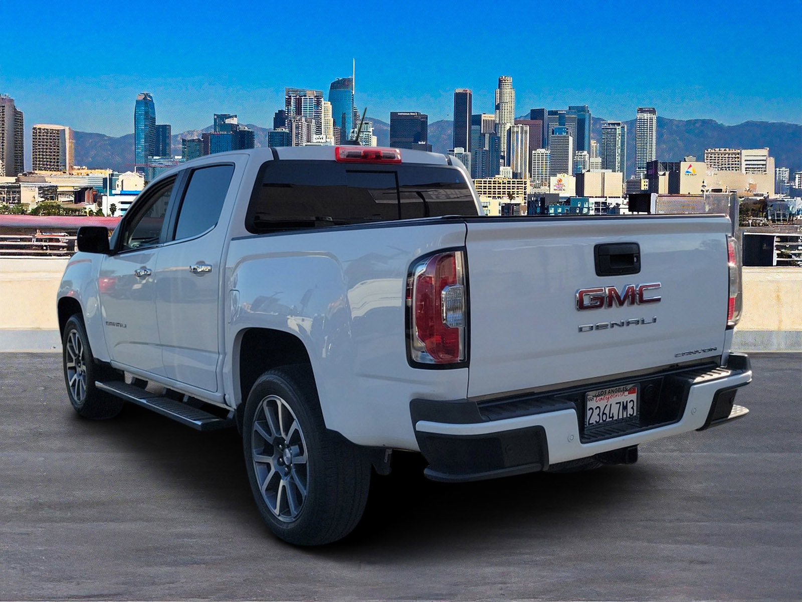 Used 2022 GMC Canyon Denali with VIN 1GTG6EEN8N1102596 for sale in Los Angeles, CA