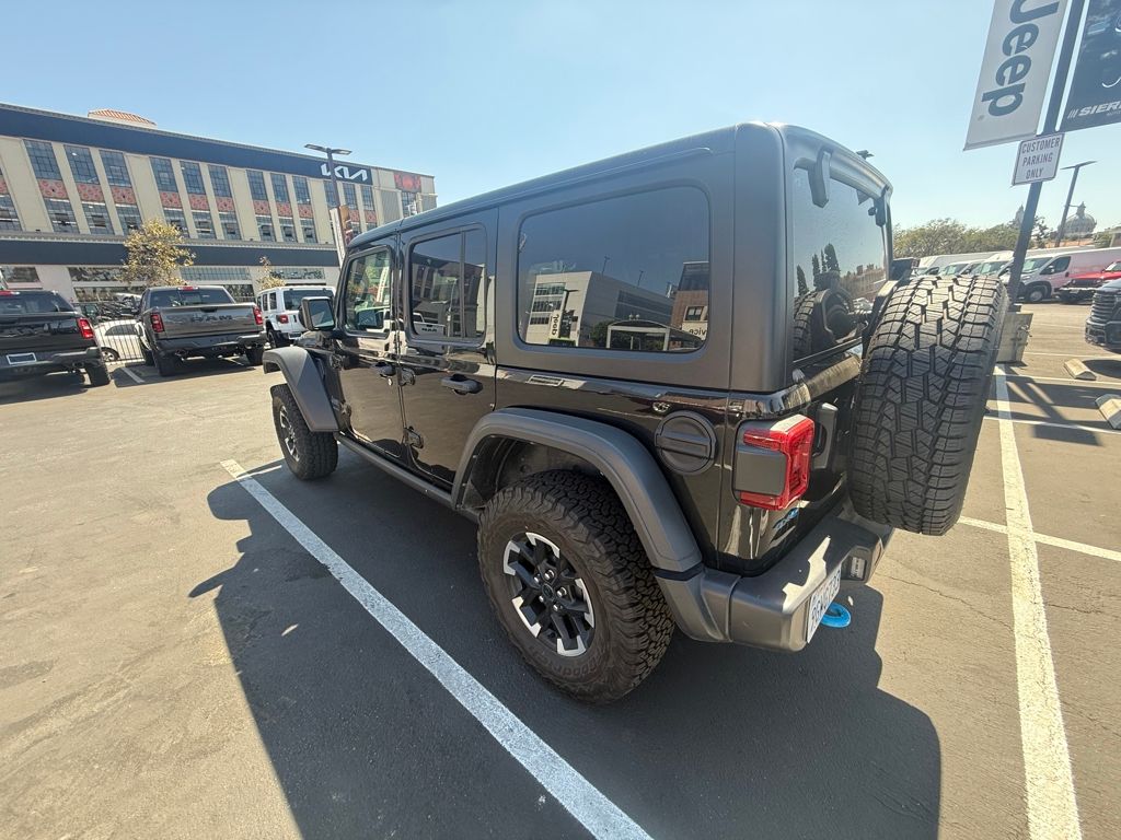 2024 Jeep Wrangler Rubicon 4xe photo 4