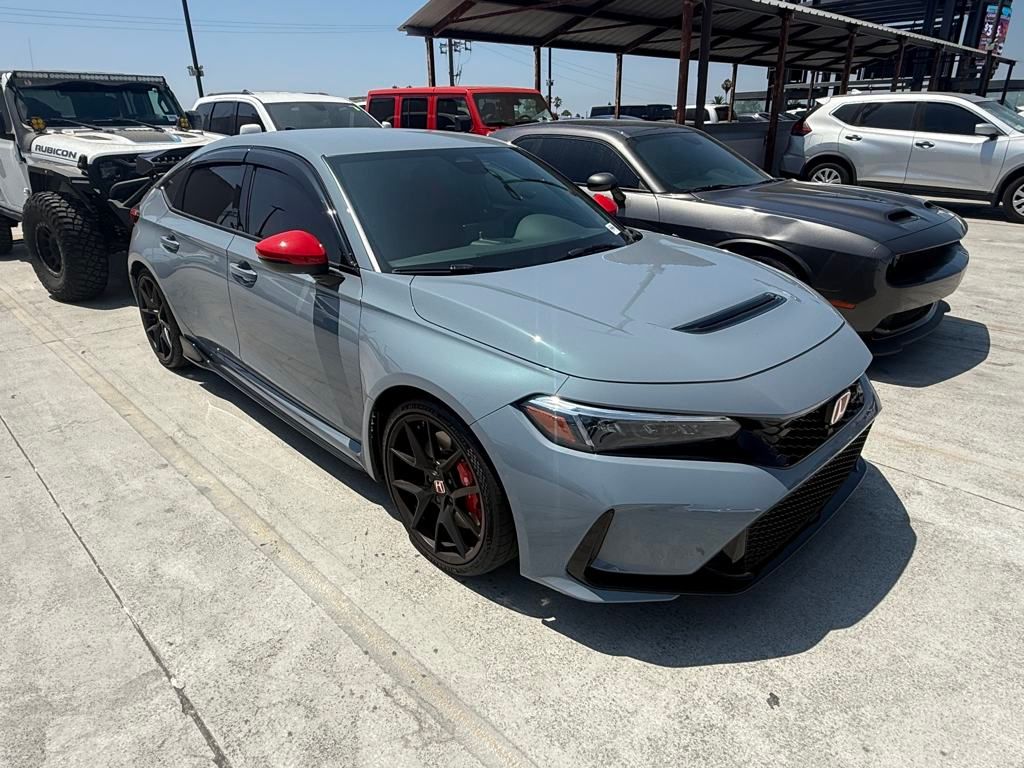 2025 Honda Civic Type R Hatchback photo 2