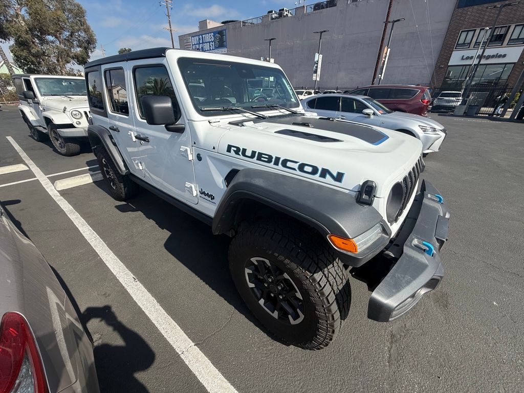 2024 Jeep Wrangler Rubicon 4xe photo 2