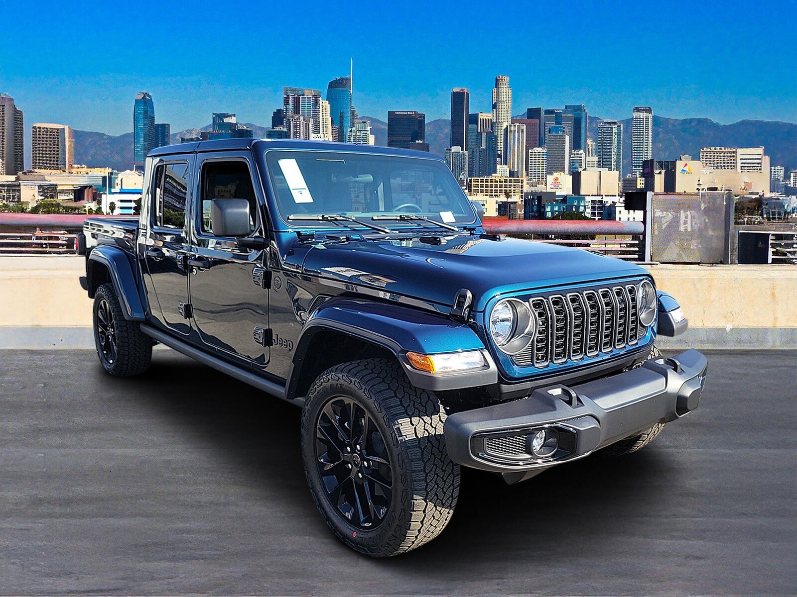 2025 Jeep Gladiator Sport photo 4