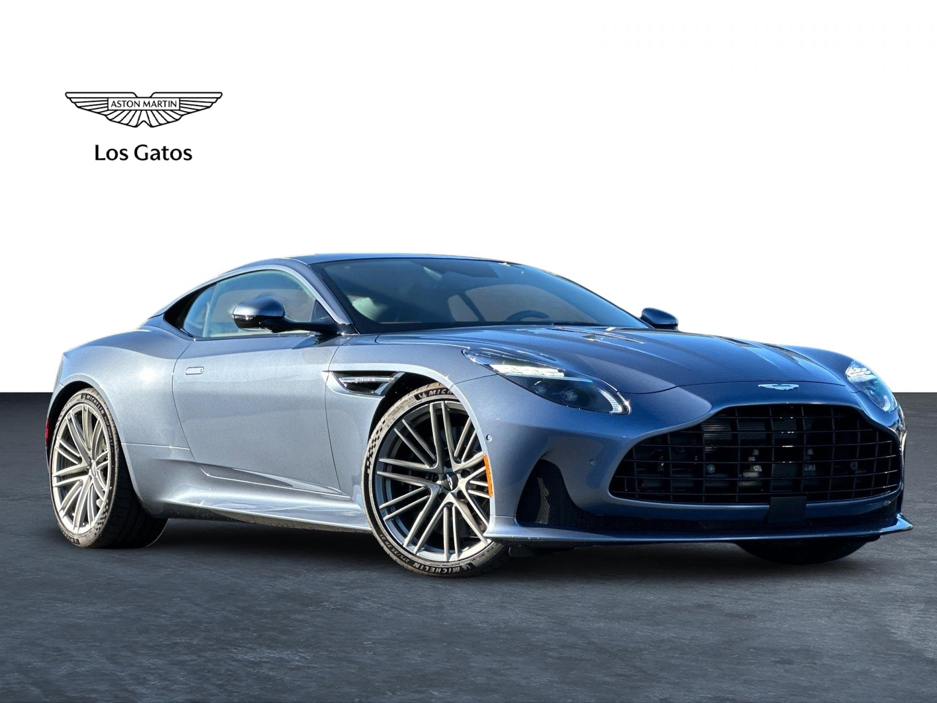 2025 Aston Martin DB12