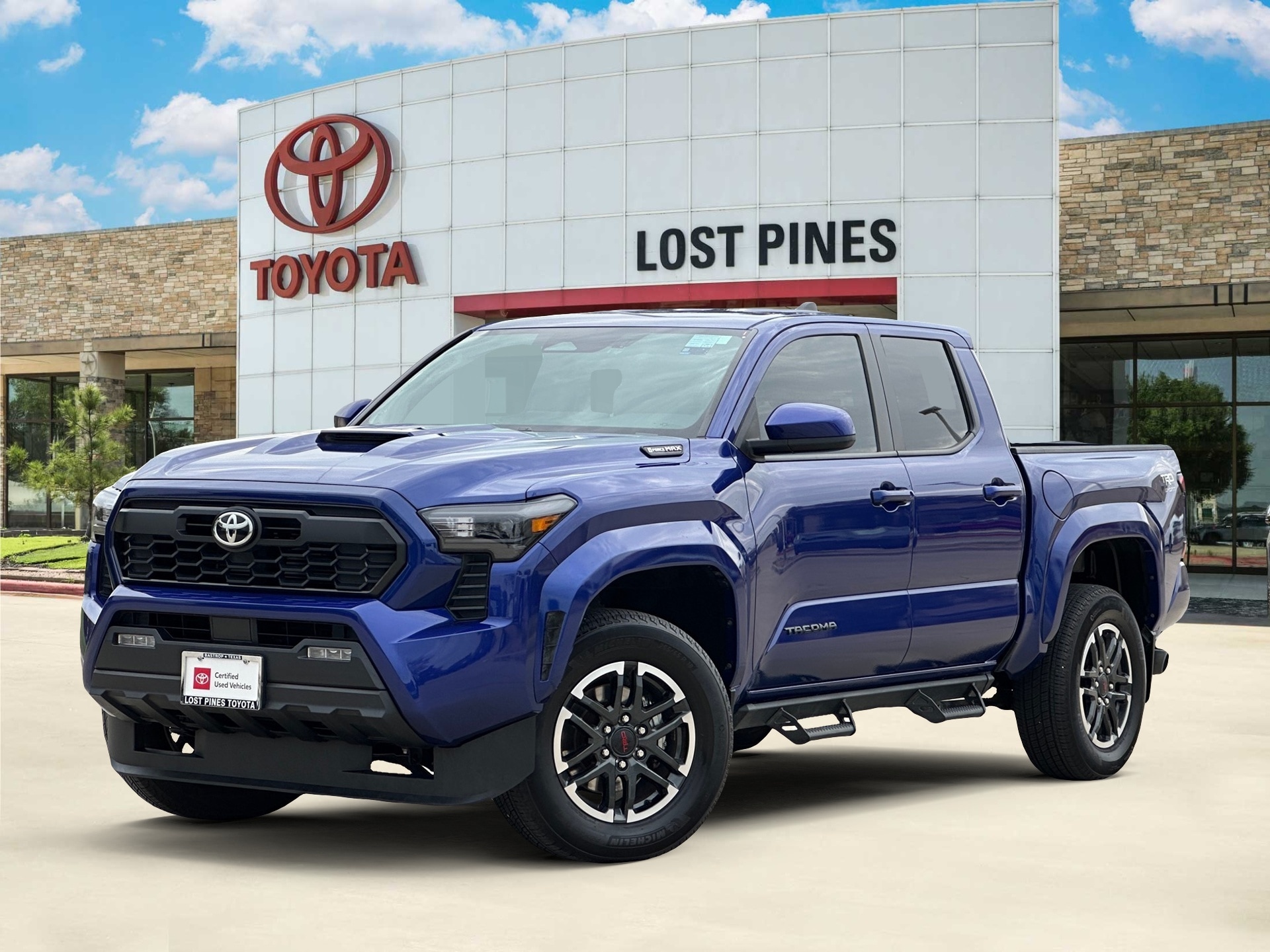 2024 Toyota Tacoma TRD Sport's photo