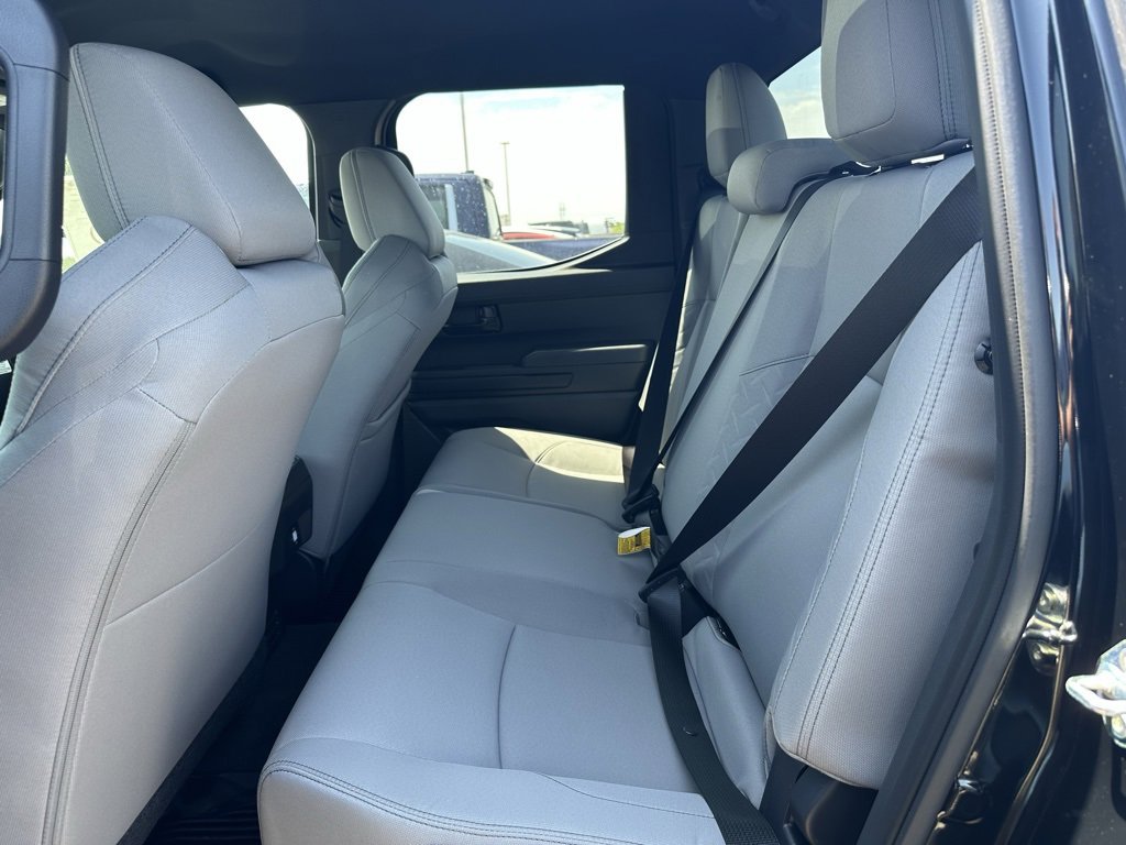 2025 Toyota Tacoma SR5 photo 4