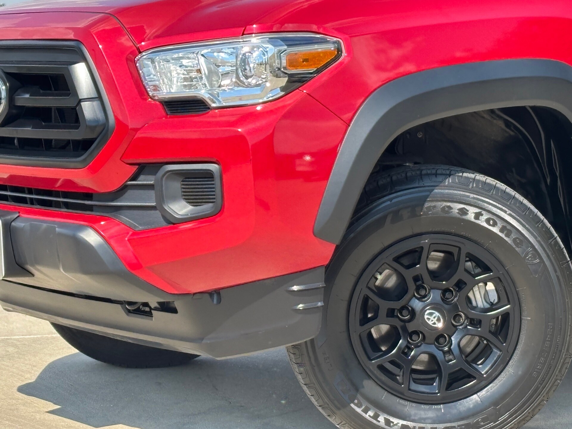 2020 Toyota Tacoma SR photo 3