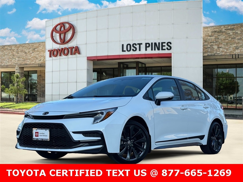 2024 Toyota Corolla SE's photo