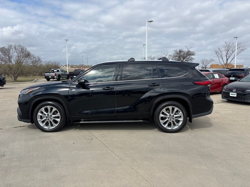 Used 2021 Toyota Highlander Limited SUV