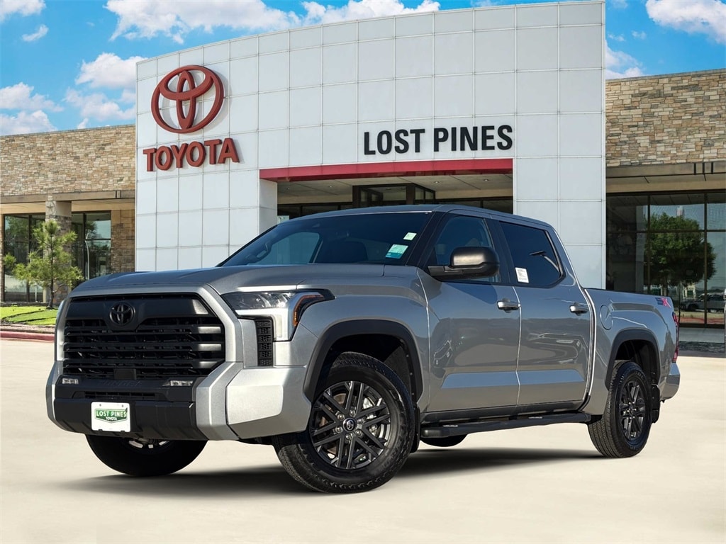 2025 Toyota Tundra SR5's photo