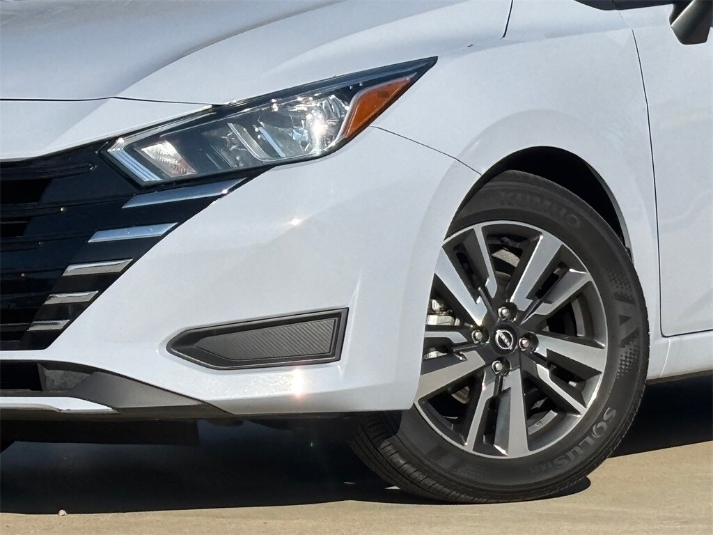 Used 2024 Nissan Versa 1.6 SV Sedan