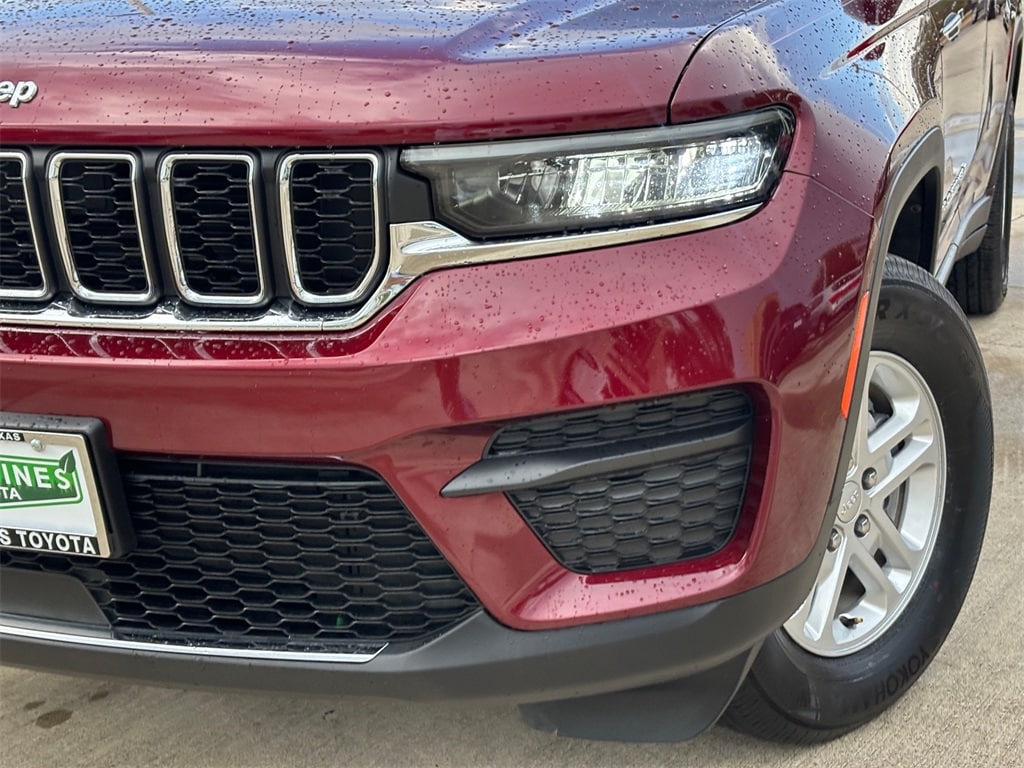 Used 2023 Jeep Grand Cherokee Laredo SUV