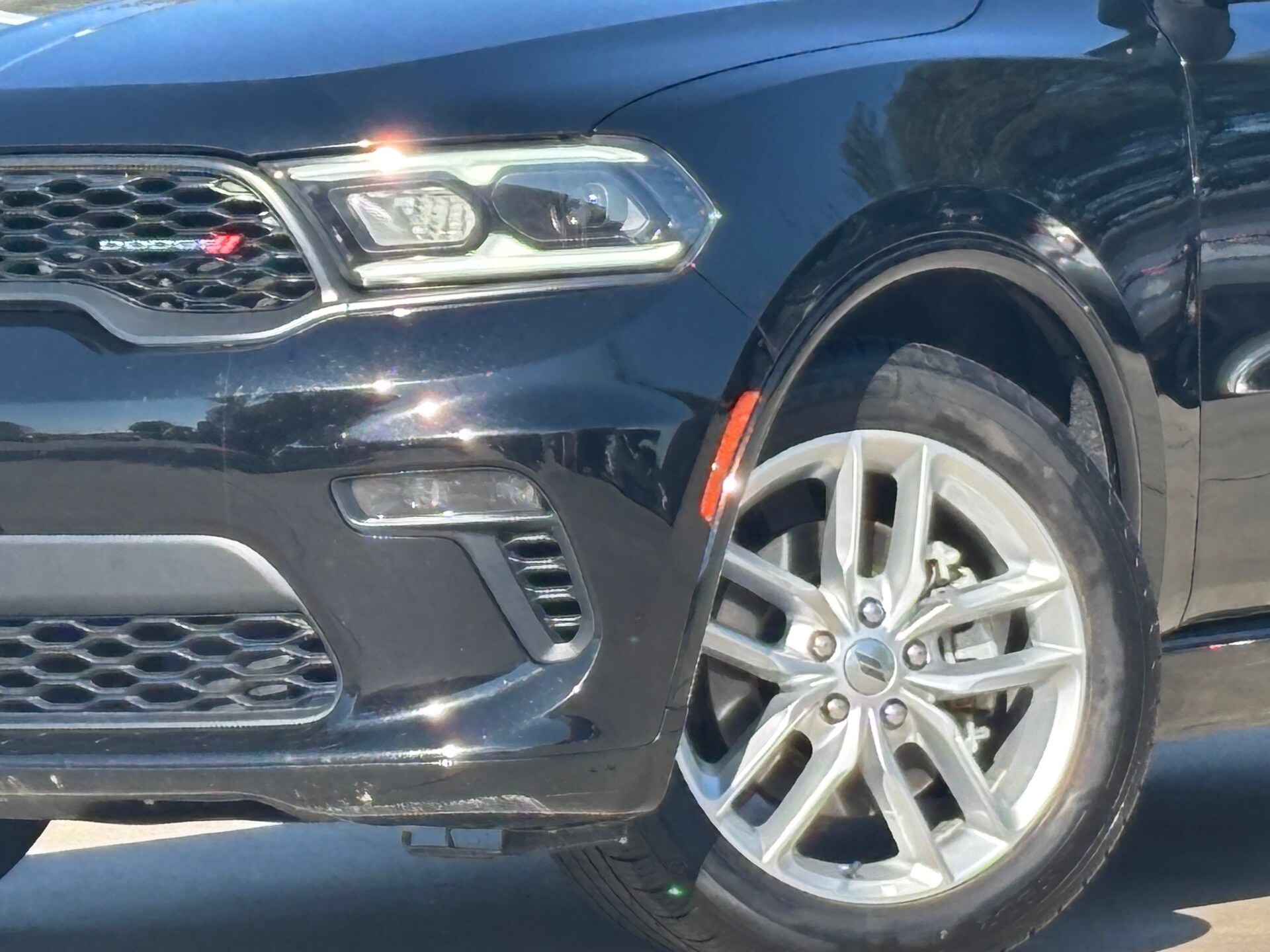 2023 Dodge Durango GT Plus photo 2