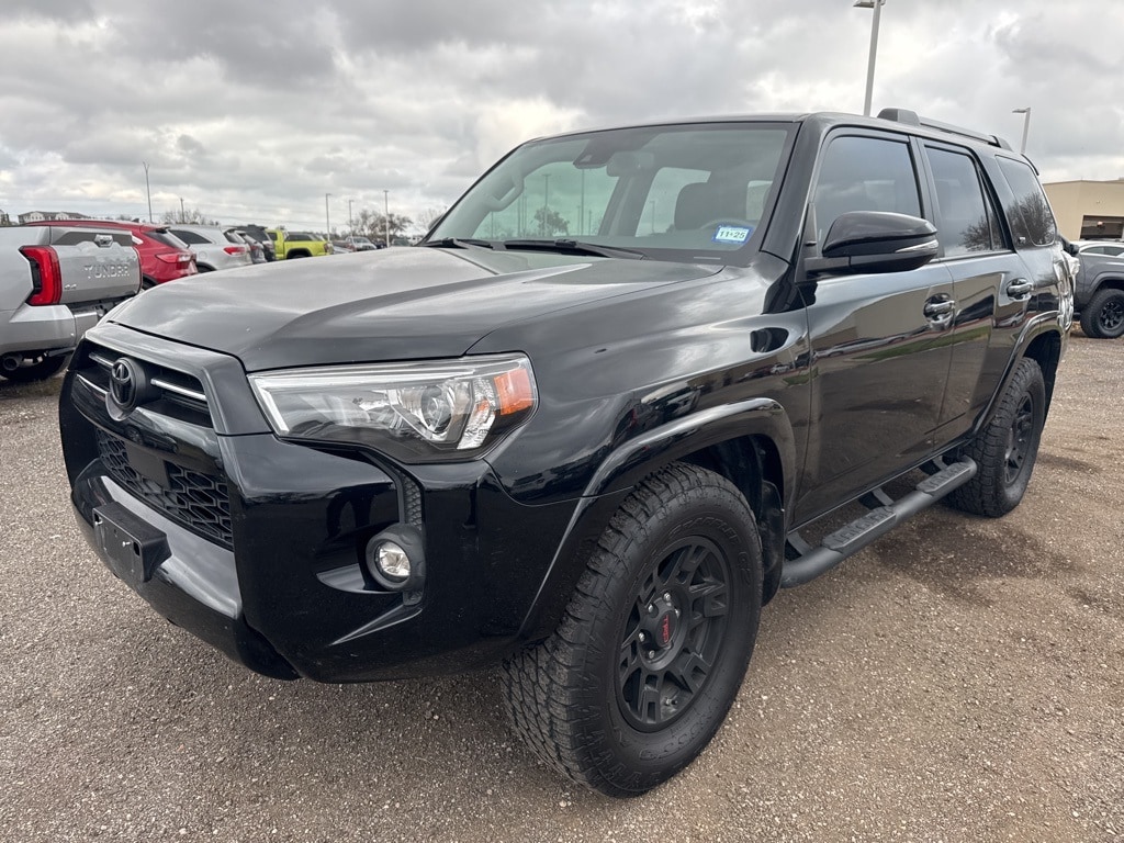 2021 Toyota 4Runner SR5 Premium's photo