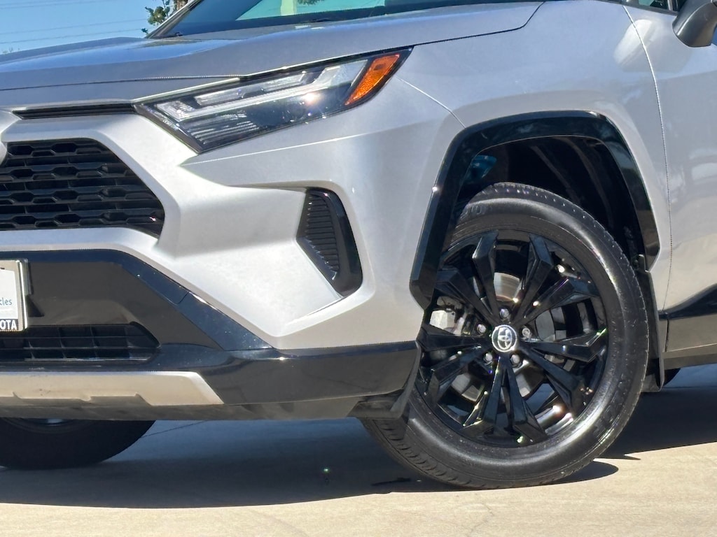 Used 2023 Toyota RAV4 Hybrid SE SUV