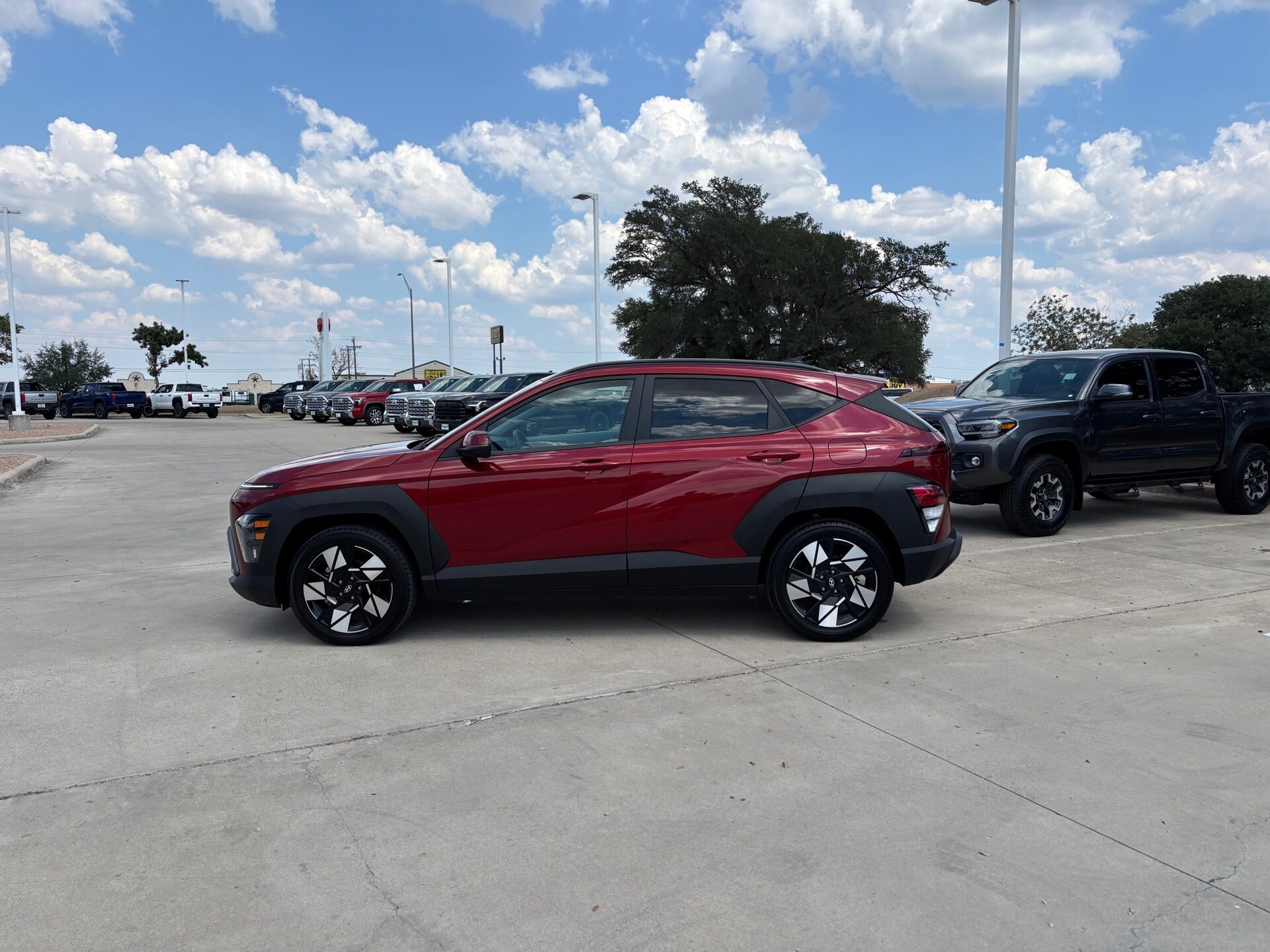 2024 Hyundai Kona SEL photo 4