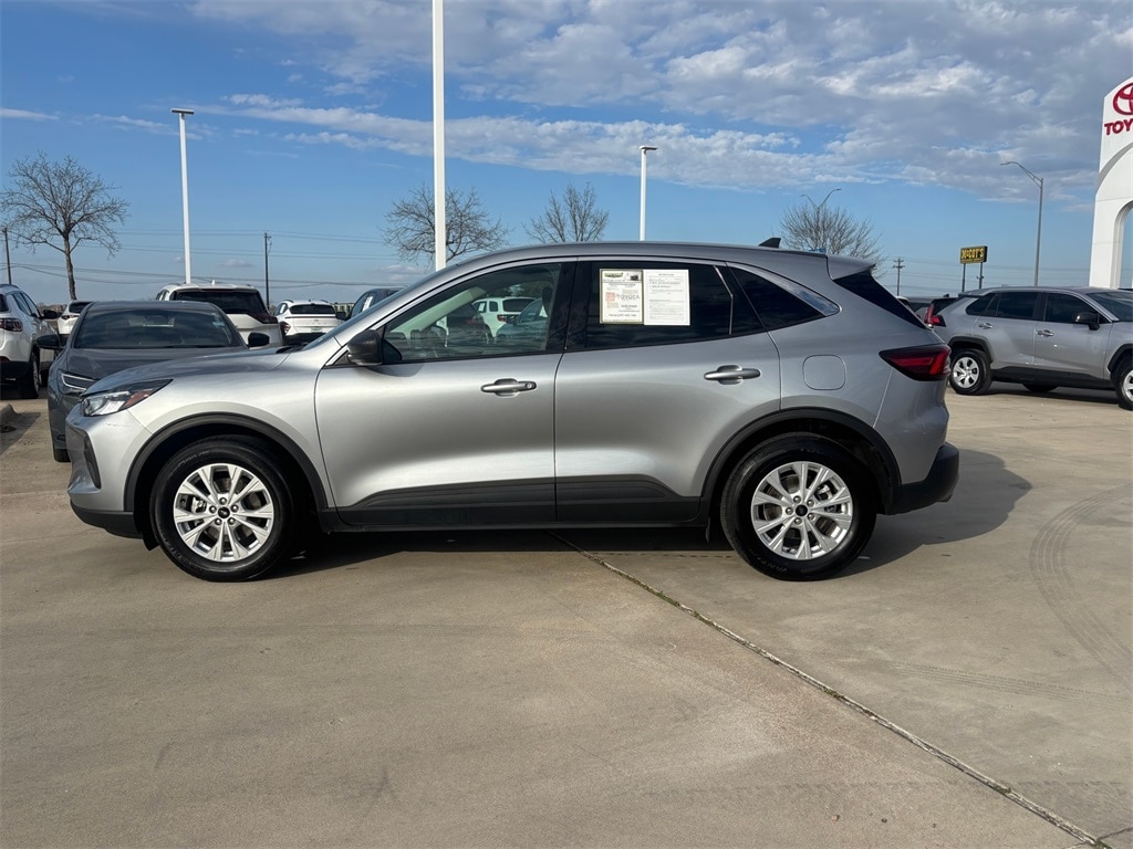 Used 2024 Ford Escape Active with VIN 1FMCU0GN2RUA12347 for sale in Bastrop, TX