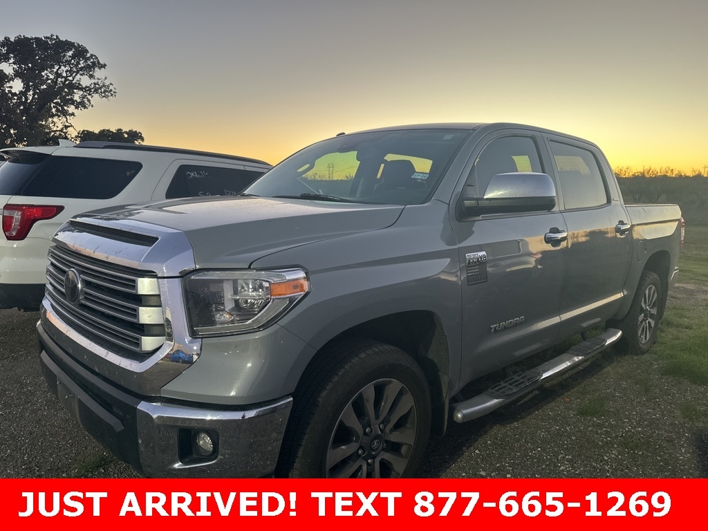 2019 Toyota Tundra Limited's photo