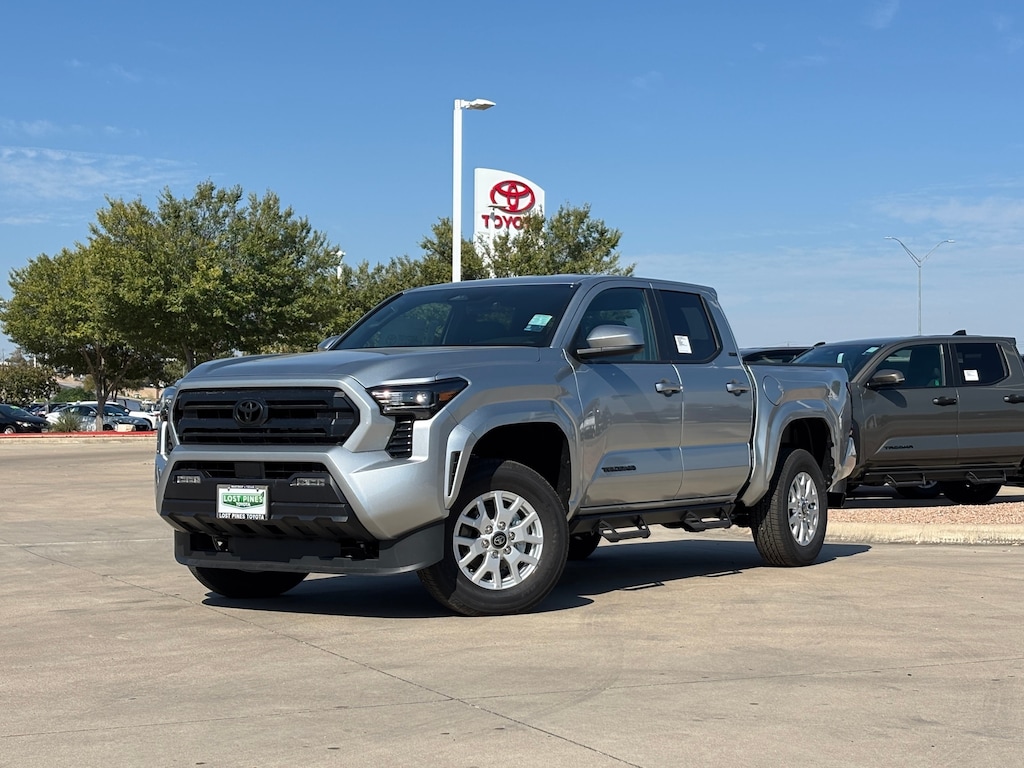 New 2025 Toyota Tacoma SR5 4X4 DOUBLE CAB