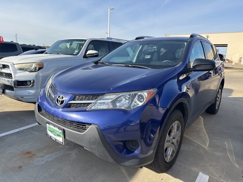 2014 Toyota RAV4 LE