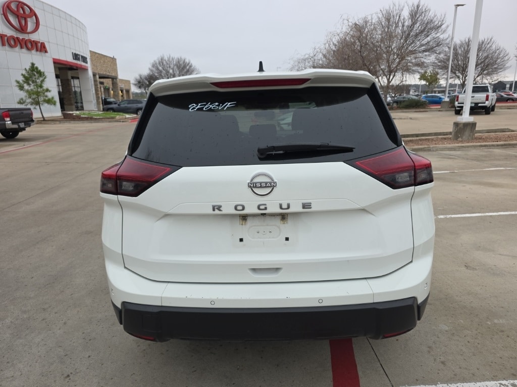 Used 2024 Nissan Rogue S SUV