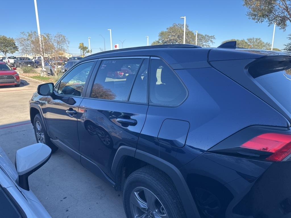 Used 2024 Toyota RAV4 XLE with VIN 2T3W1RFV5RW343314 for sale in Northfield, Minnesota